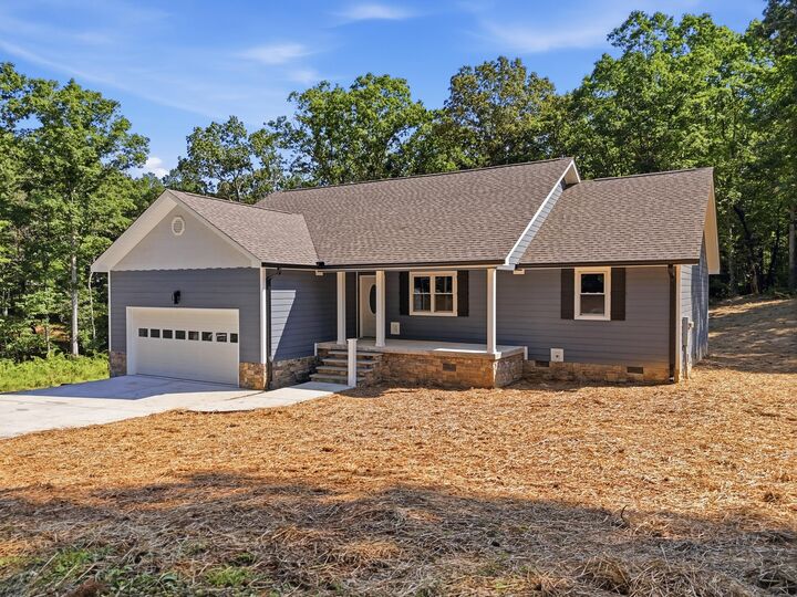 Property Photo:  440 Dogwood Lane  TN 37327 