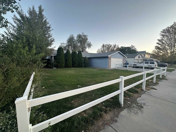 Property Photo:  2995 Bret Drive  CO 81504 