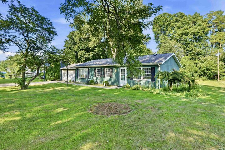 Property Photo: 518 N Meadow Lane IN 46755-2836