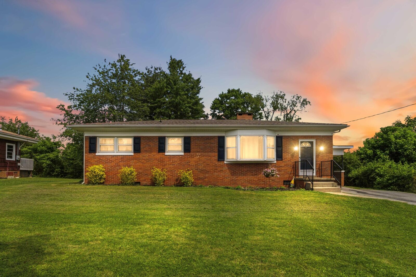 Property Photo:  52 Sampson Street  KY 40701 
