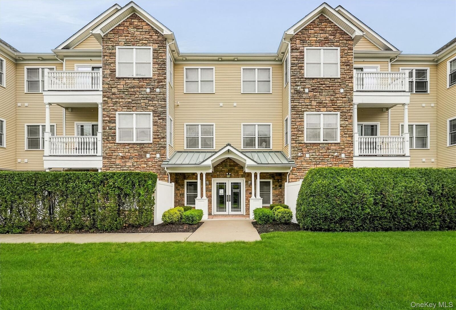 Property Photo: 1309 Views Way NY 10970