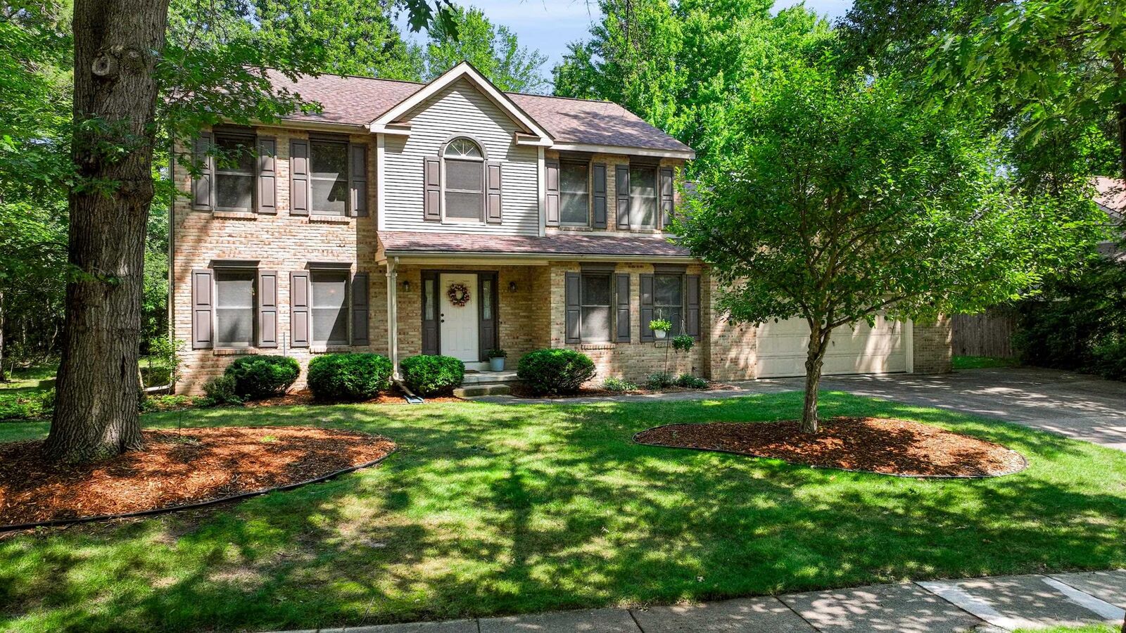 Property Photo: 4804 Pinewood MI 48642