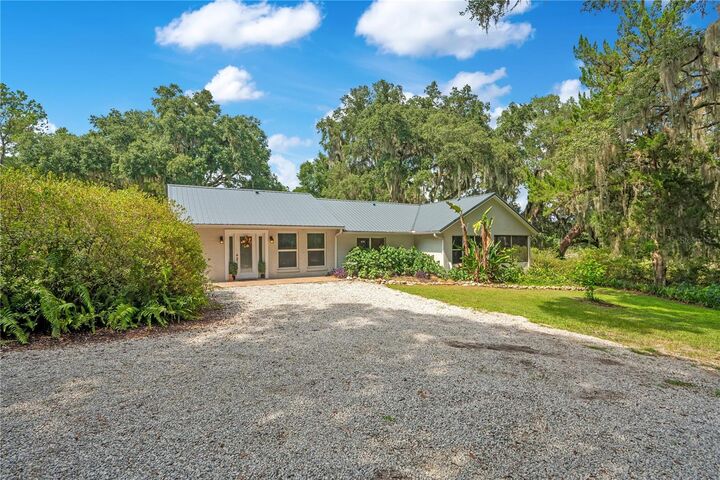 Property Photo: 41832 Carrie Lane FL 32702