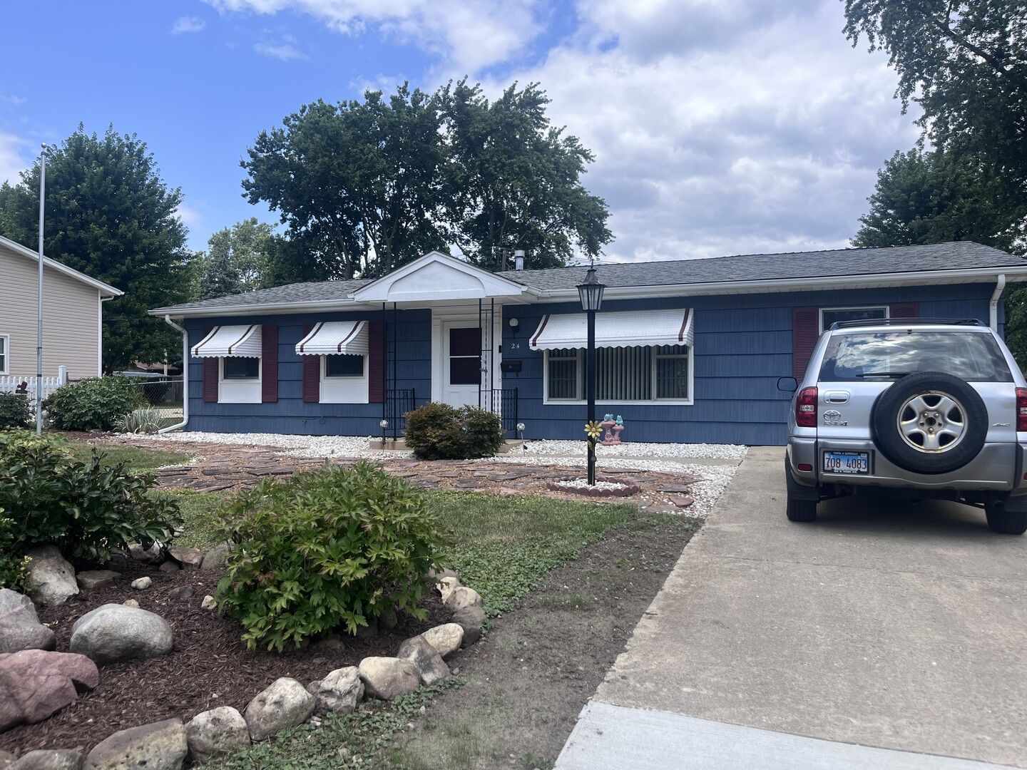 Property Photo:  24 Marnel Road  IL 60538 