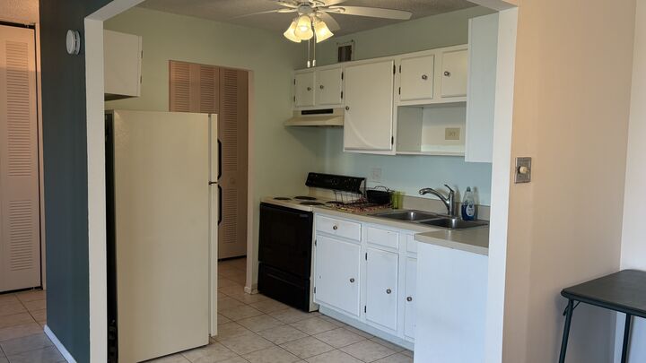 Property Photo:  9701 N Dee Road N 6K  IL 60714 