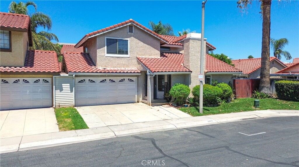 Property Photo:  2373 Lily Court  CA 92879 