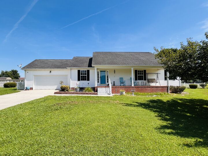 Property Photo: 102 Boone Dr TN 37355
