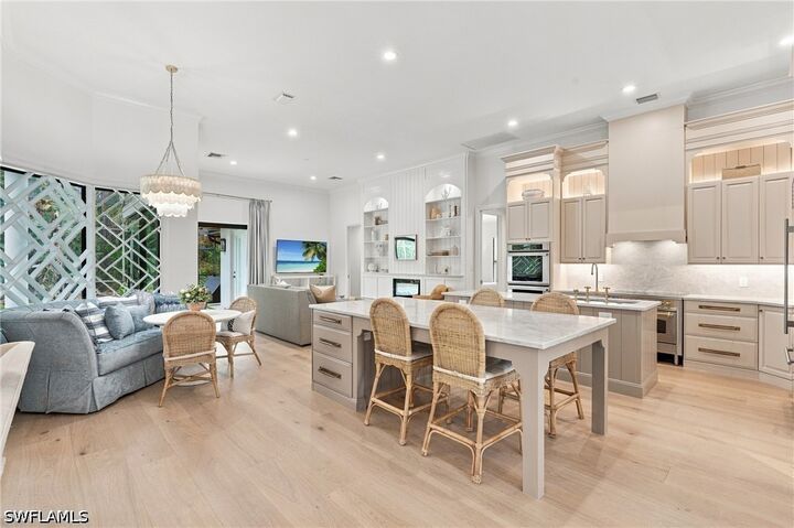 Property Photo: 9833 Clear Lake Circle FL 34109