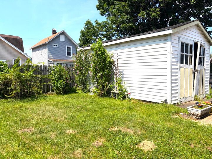 Property Photo:  314 Deverill Street  KY 41016 