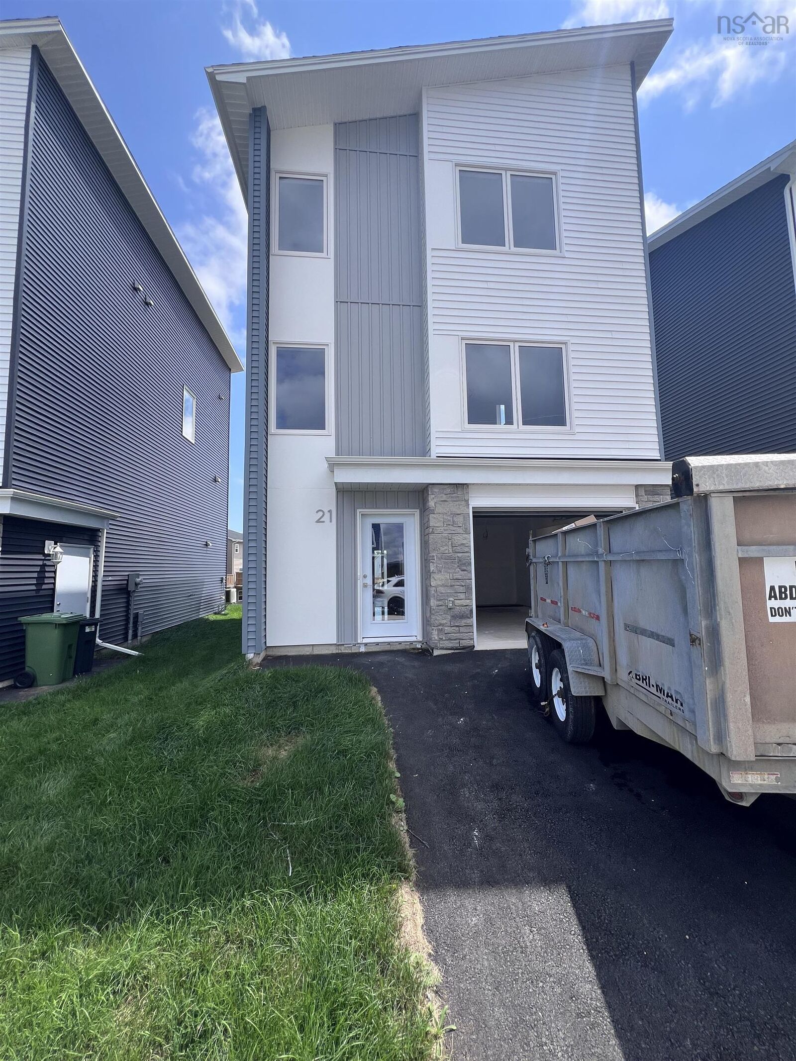 Property Photo:  21 Zeppelin Crescent  NS B3T 0B0 