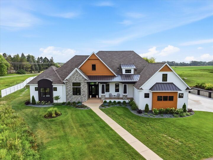 Property Photo: 6783 Broadview Drive MN 55372