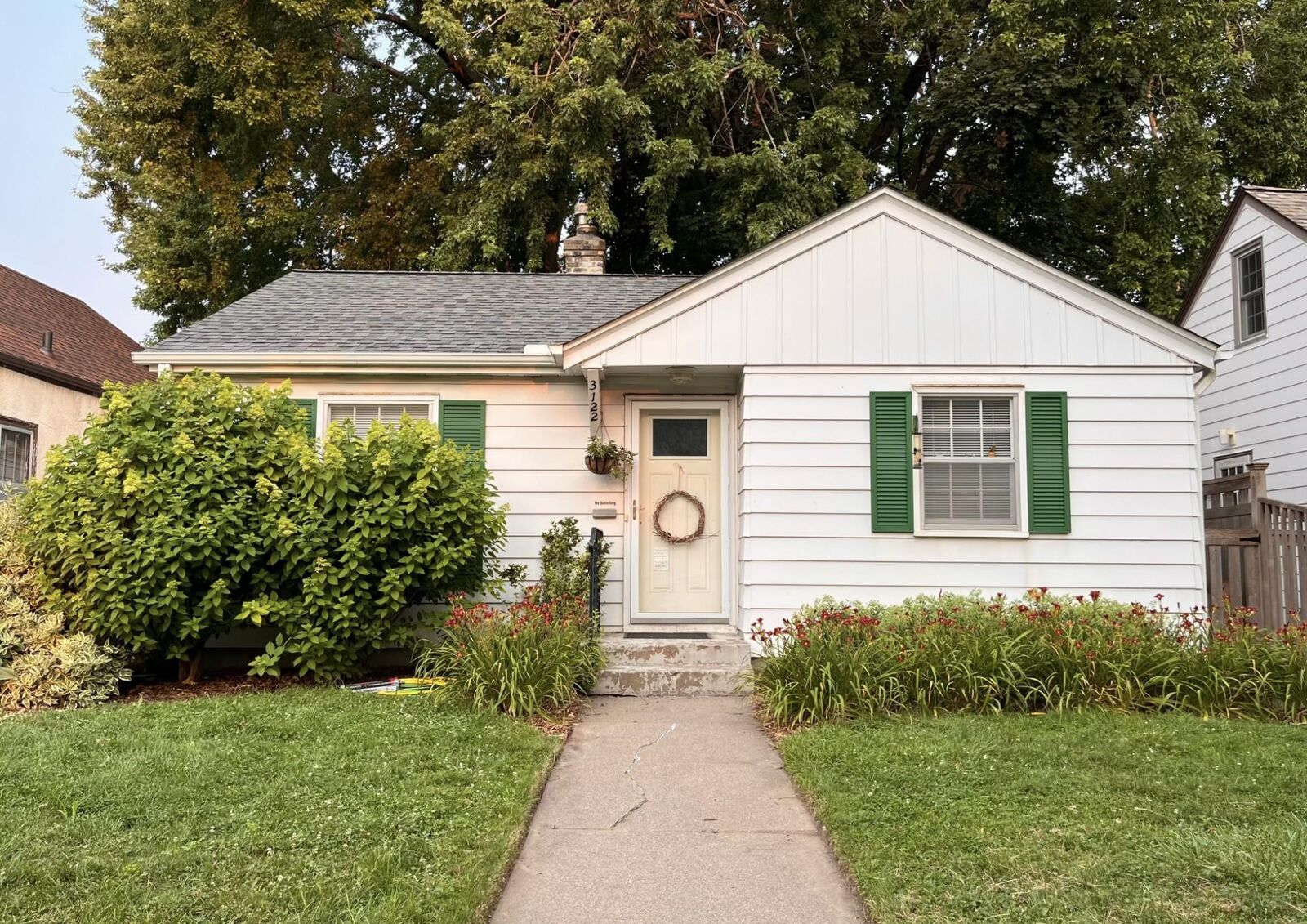 Property Photo:  3122 Johnson Street NE  MN 55418 