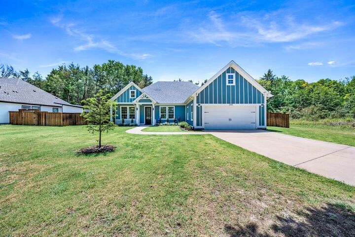 Property Photo:  1501 Oneal Street  TX 75428 