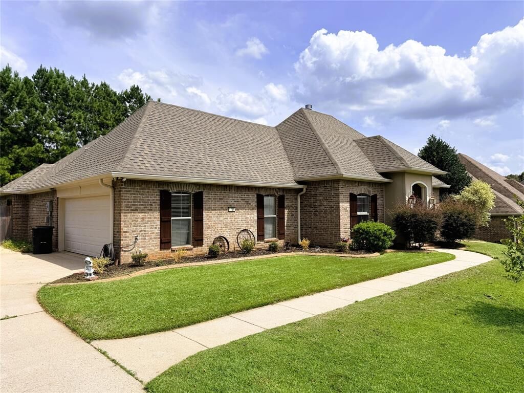 Property Photo:  1737 Turning Leaf Trail  LA 71037 