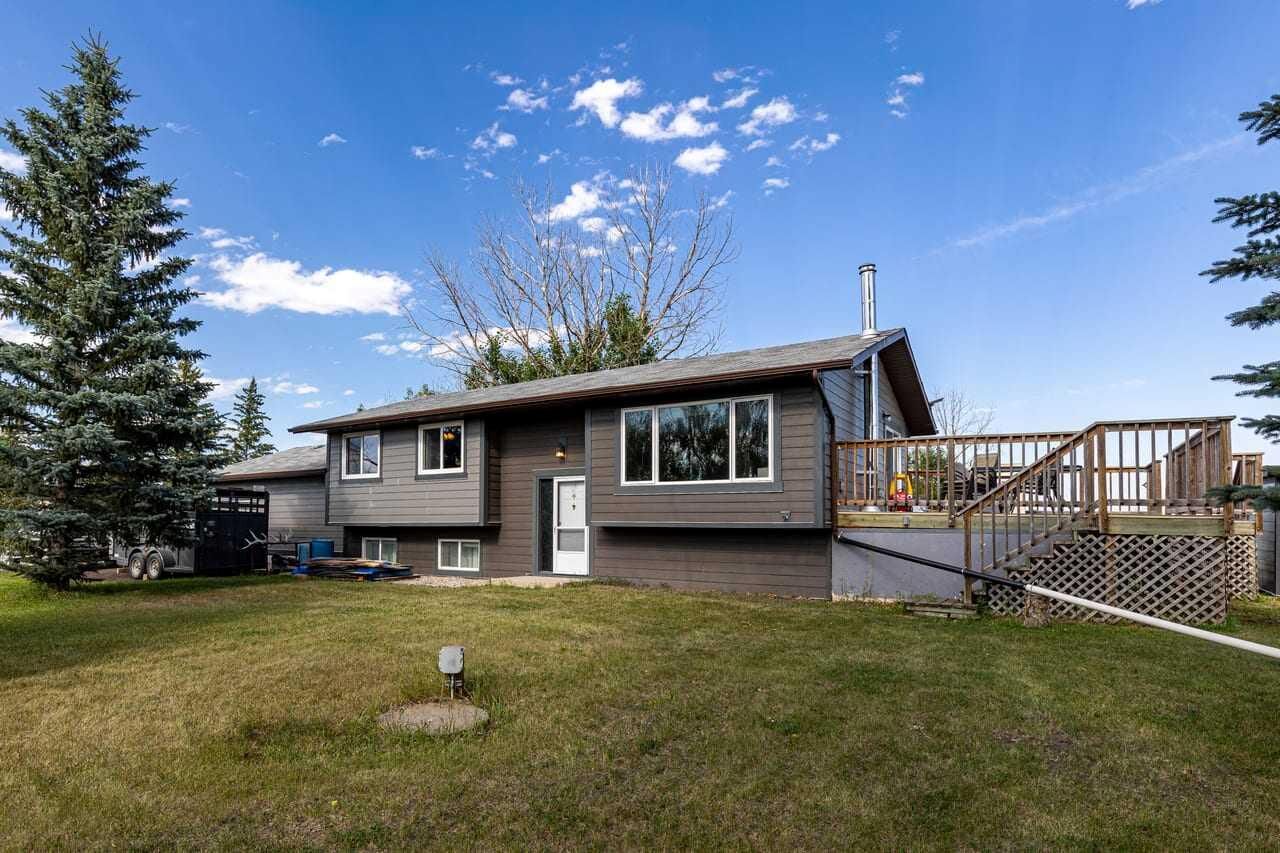 Property Photo: 466054 113 Street E AB T2V 1P7