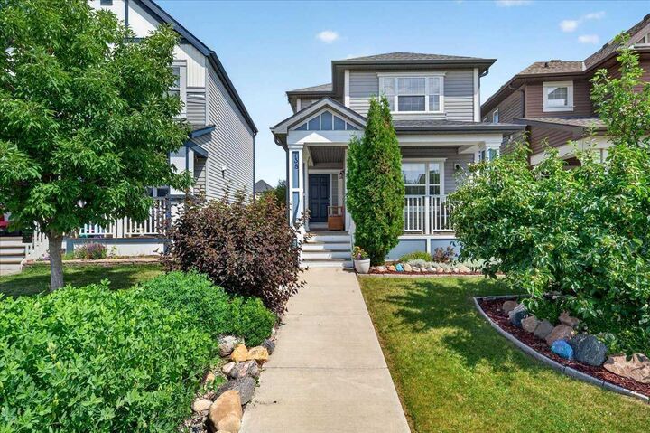 Property Photo:  138 Copperpond Heights SE  AB T2Z 0W9 