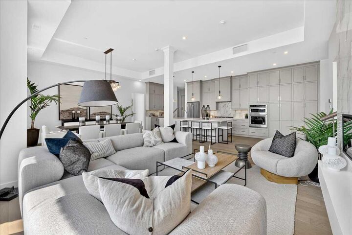 Property Photo:  150 Marina Cove SE 102  AB T3M 3P4 