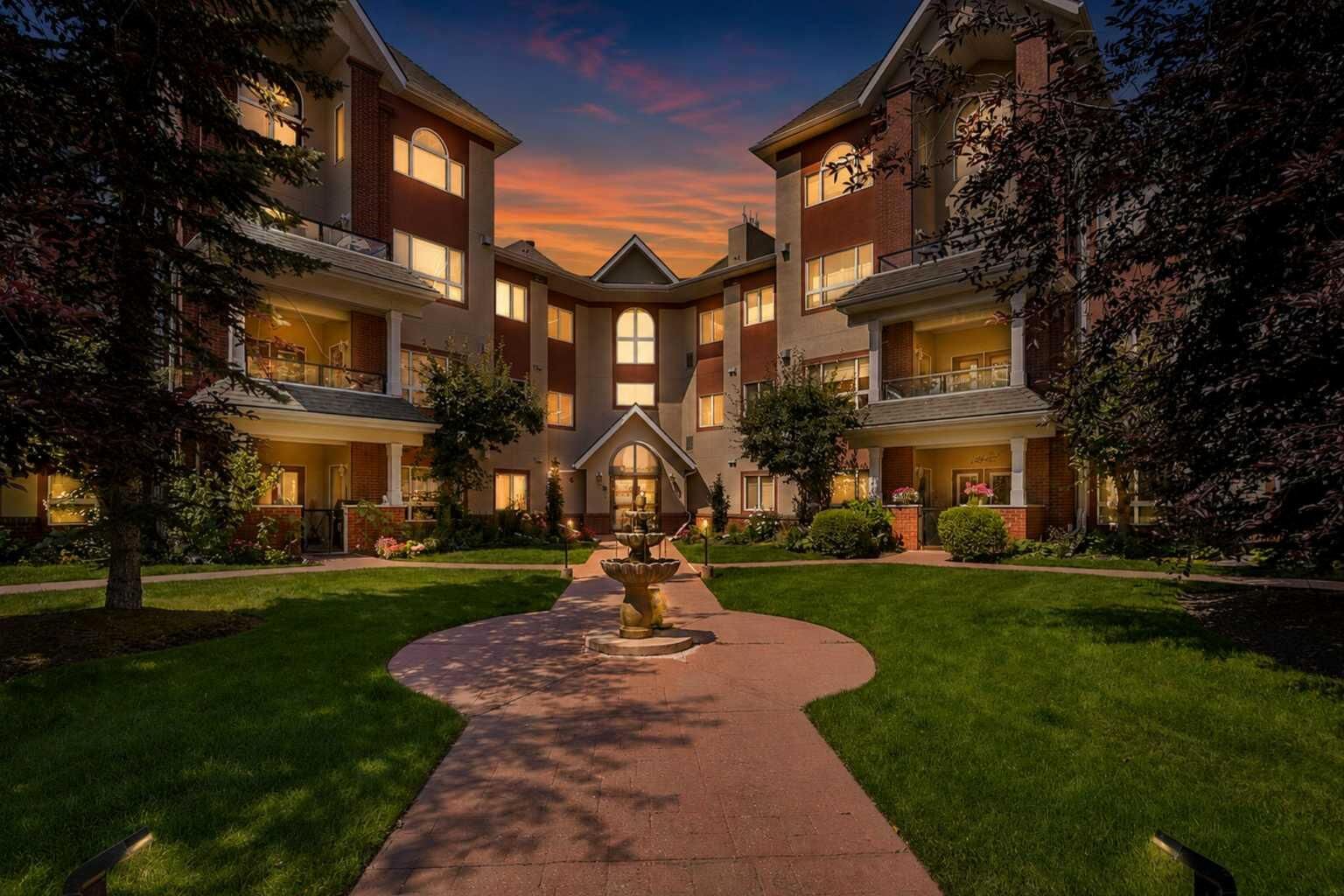 Property Photo: 60 Sierra Morena Landing SW 113 AB T3H 5H1