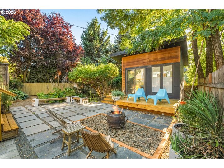 Property Photo: 5517 N Wilbur Ave OR 97217