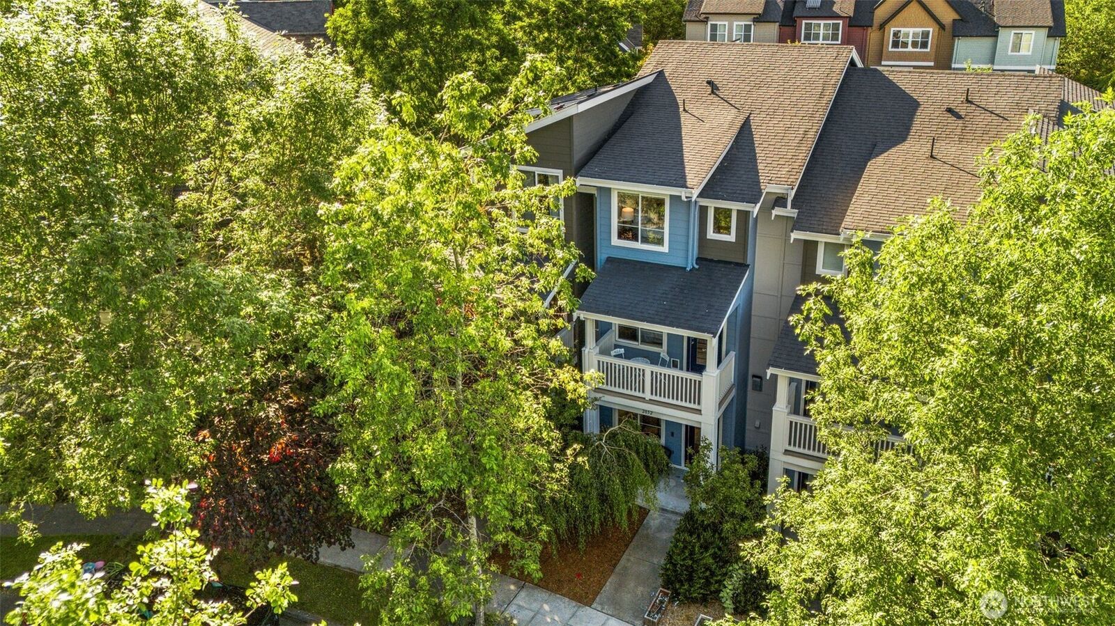 Property Photo:  2852 S Nevada Street  WA 98108 