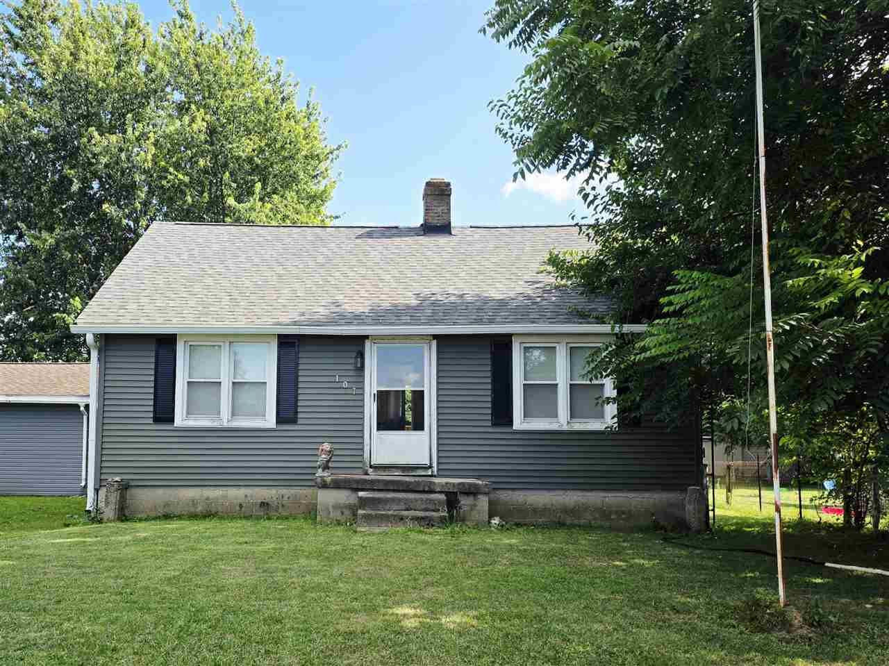 Property Photo:  107 E State St  IN 46133 