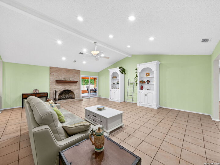 Property Photo:  14306 Shadow Oaks Ln  TX 78231 