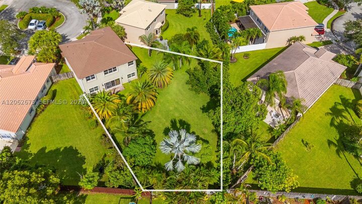 Property Photo:  16745 NW 12th Ct  FL 33028 