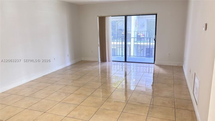 Property Photo:  10421 N Kendall Dr C201  FL 33176 