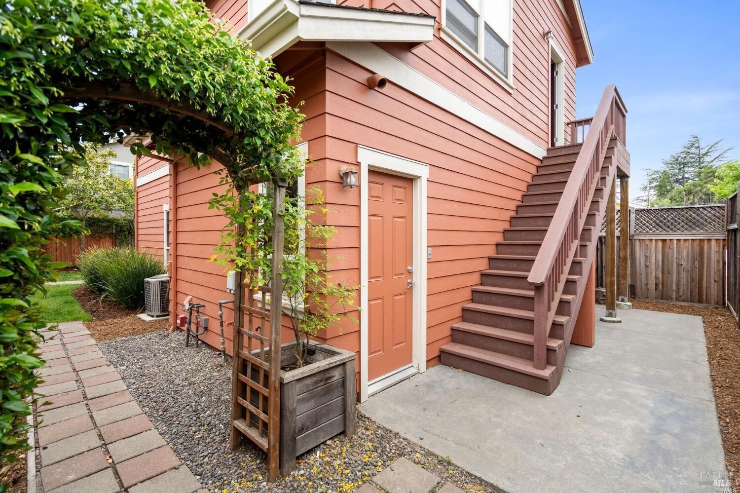 Property Photo:  453 San Lorenzo Court  CA 95476 