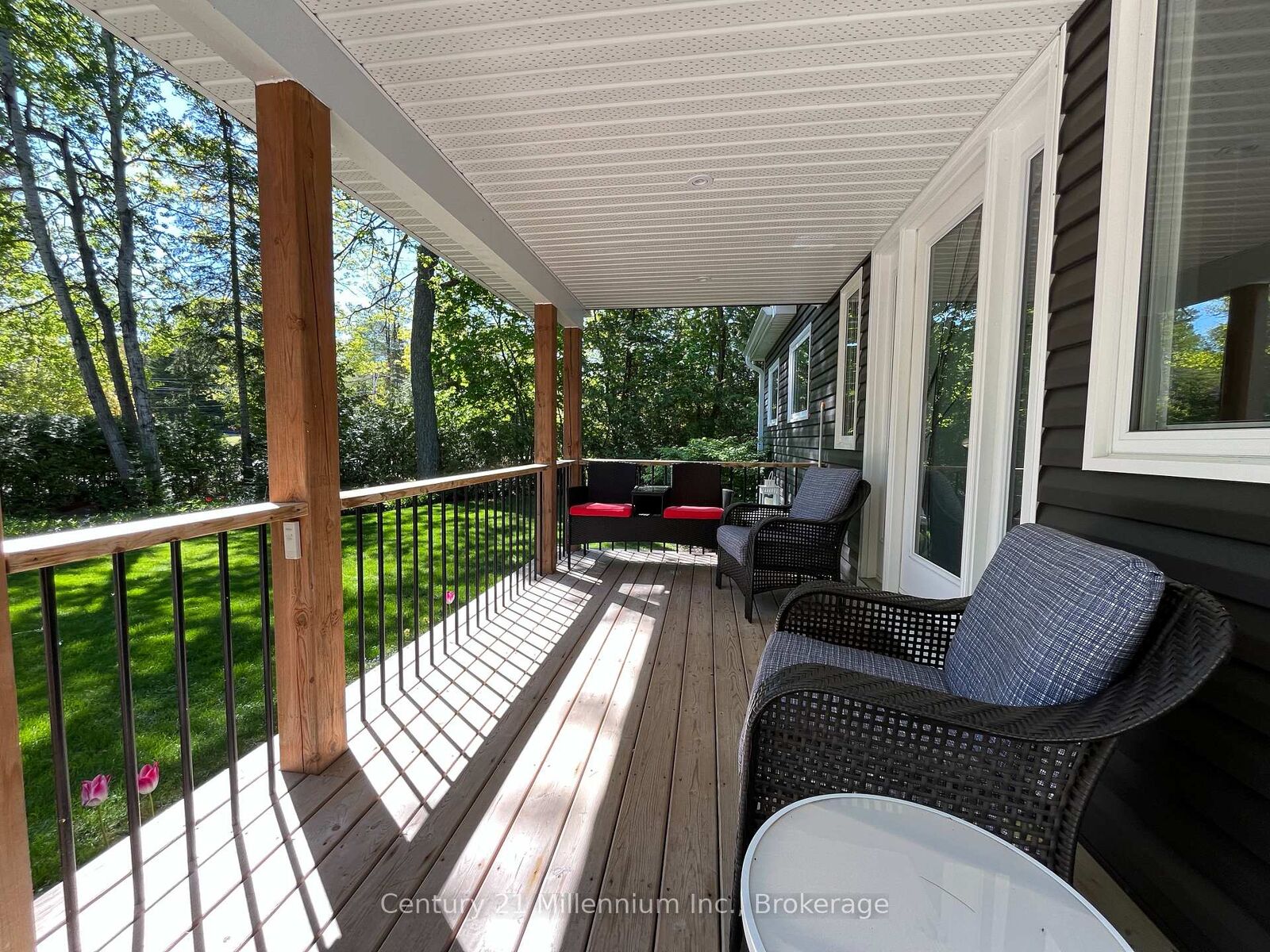 Property Photo: 58 Cedarlane Drive ON L9Z 2S1