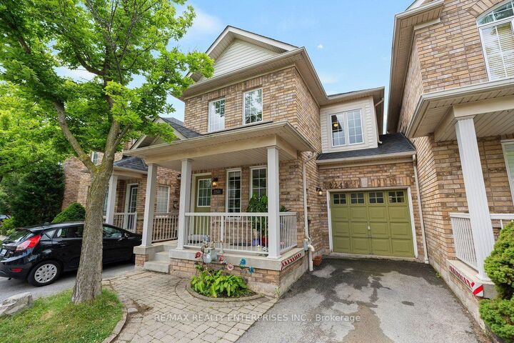 Property Photo:  2248 Seton Crescent  ON L7L 6Y4 