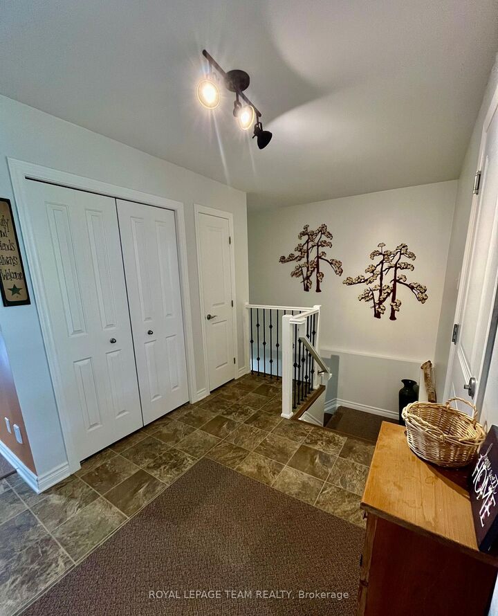 Property Photo:  14 Otteridge Avenue  ON K7V 0A1 