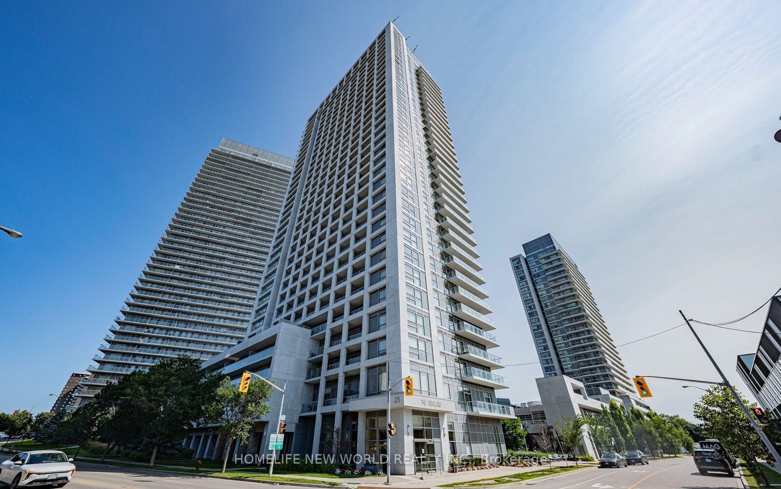 Property Photo:  275 Yorkland Road 3207  ON M2J 0B4 