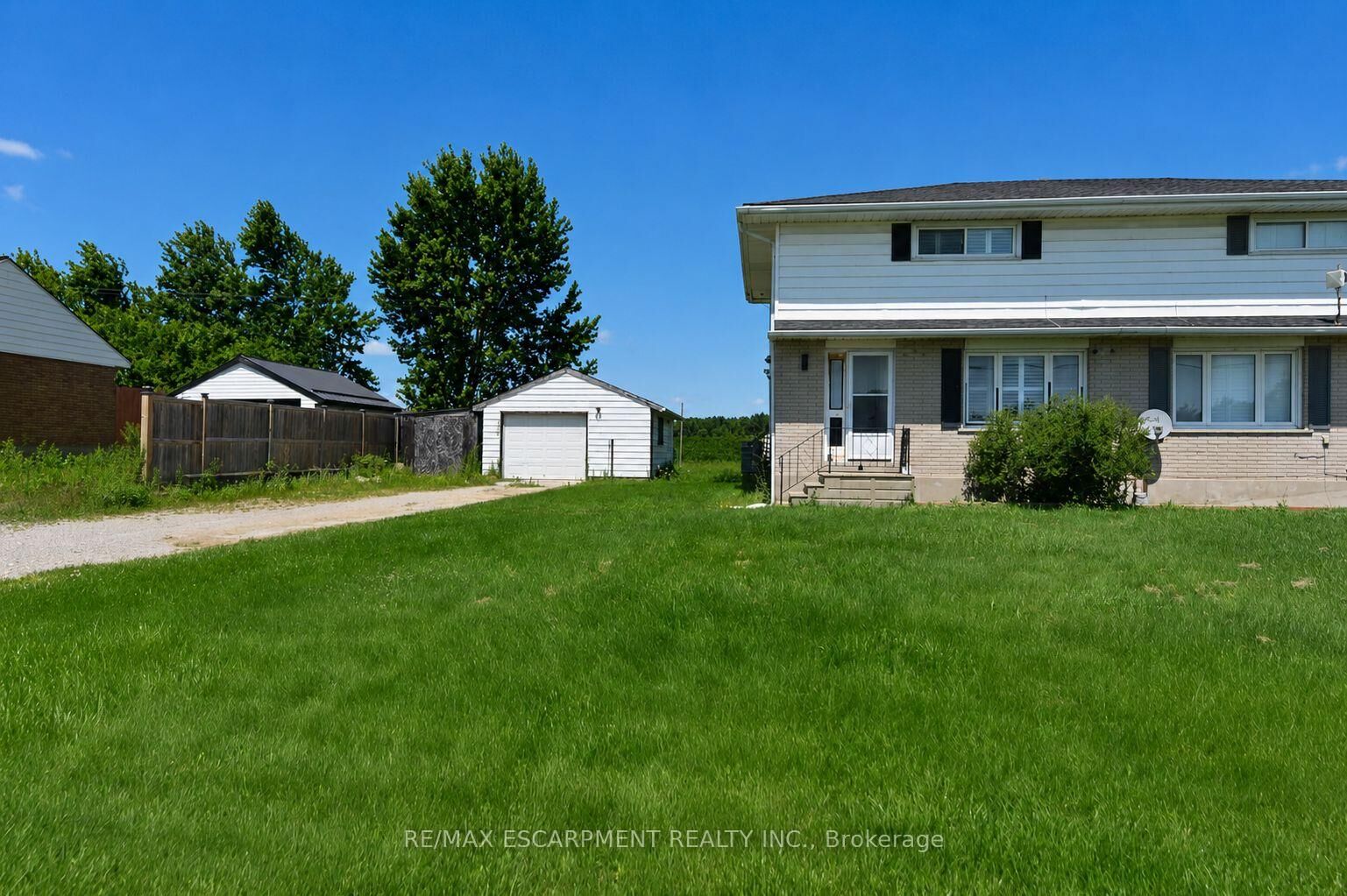 Property Photo:  685717 Hwy 2 N/A  ON N4S 7V9 