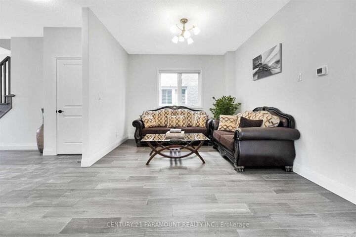 Property Photo: 2997 Doyle Drive ON N6M 2G8