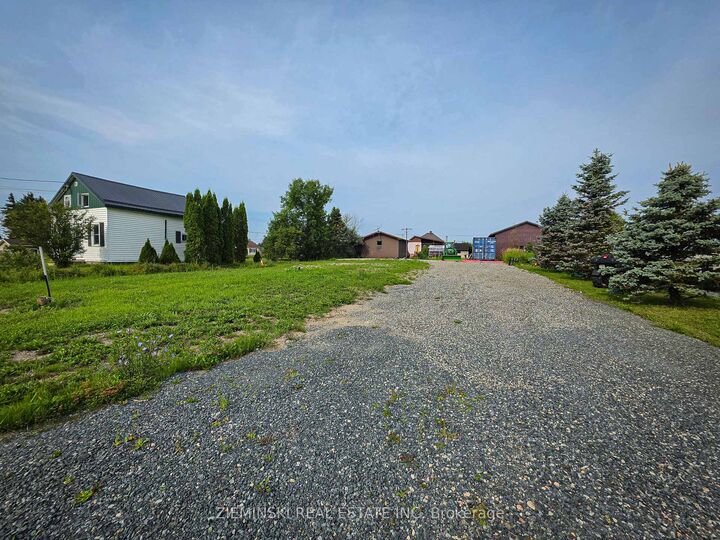 62 Edward Street — photo 1