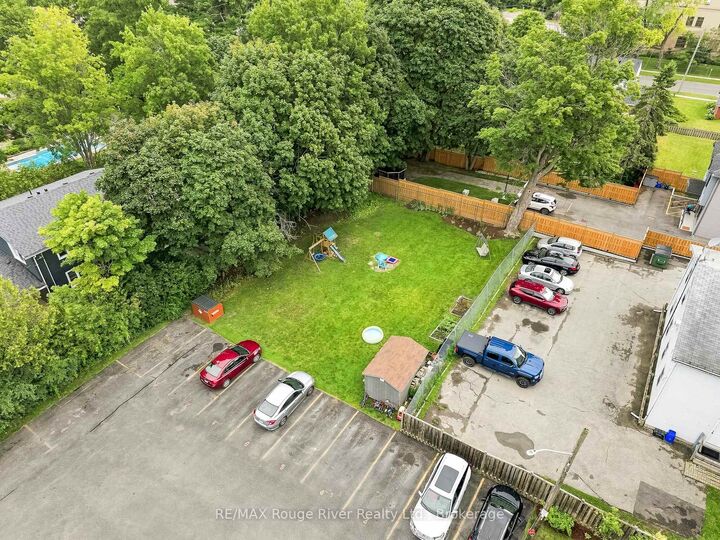 Property Photo: 242 D'Arcy Street 3 ON K9A 4A3