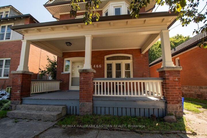 Property Photo: 466 Rubidge Street ON K9H 4E5