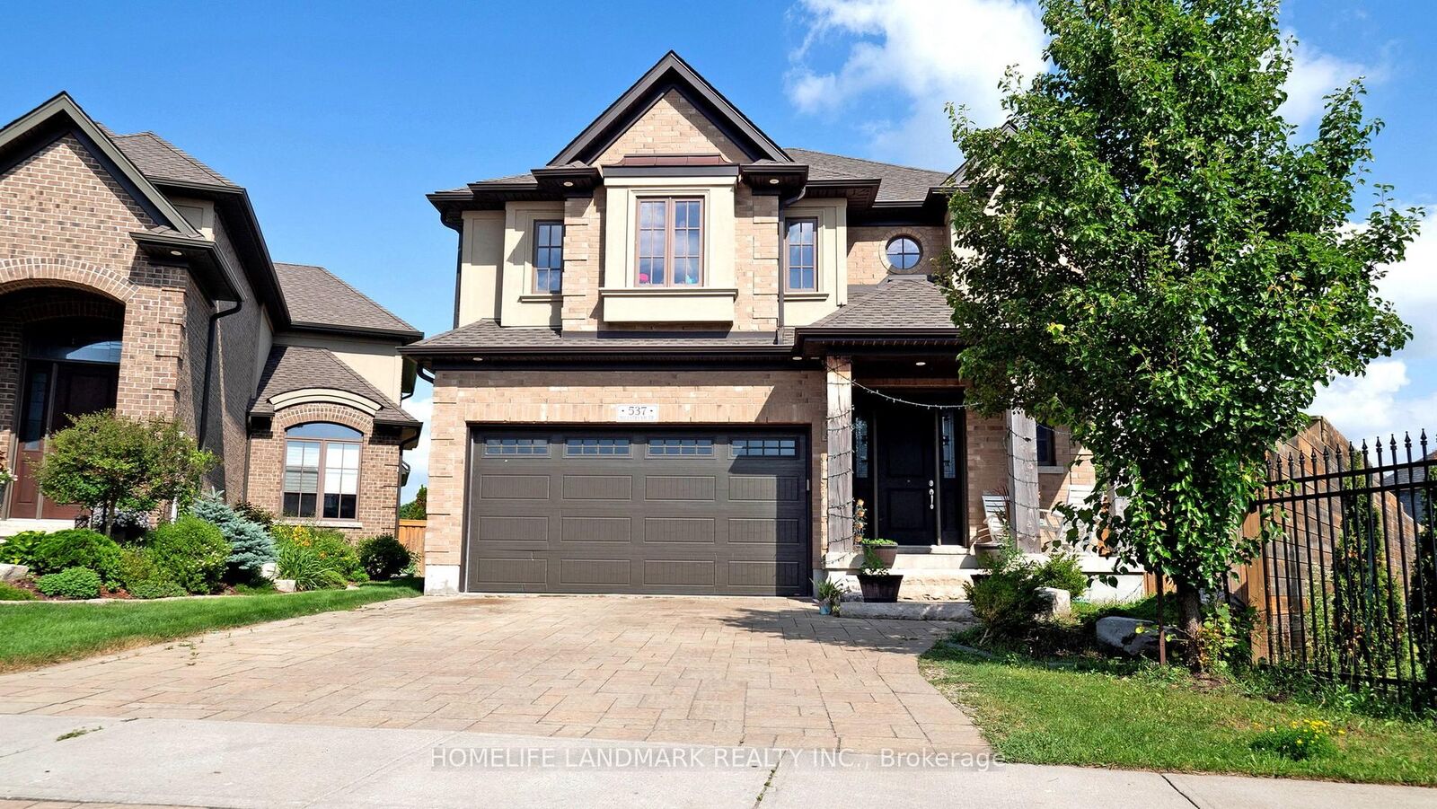 Property Photo: 537 Millstream Drive ON N2K 0E2