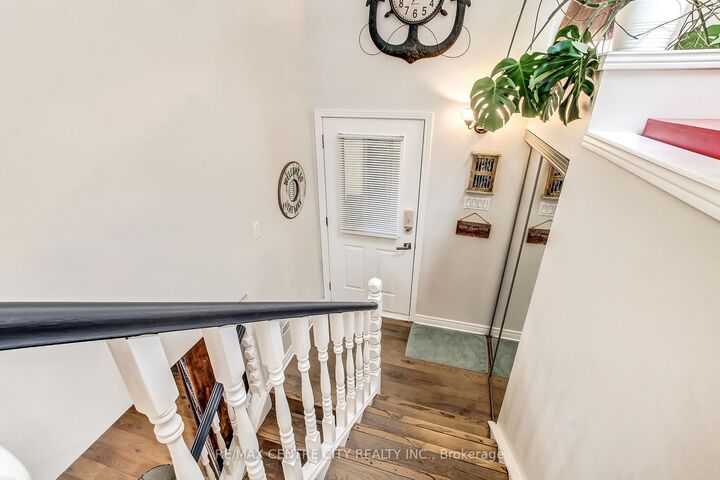 Property Photo:  361 George Street  ON N5L 1G4 