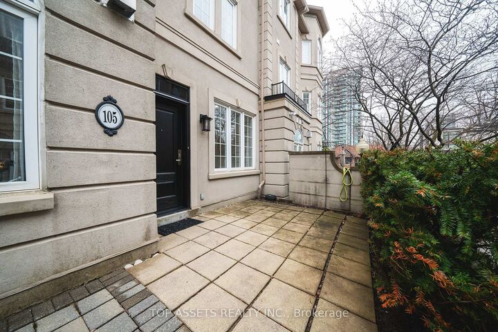 Property Photo: 11 Everson Drive 105 ON M2N 7B9