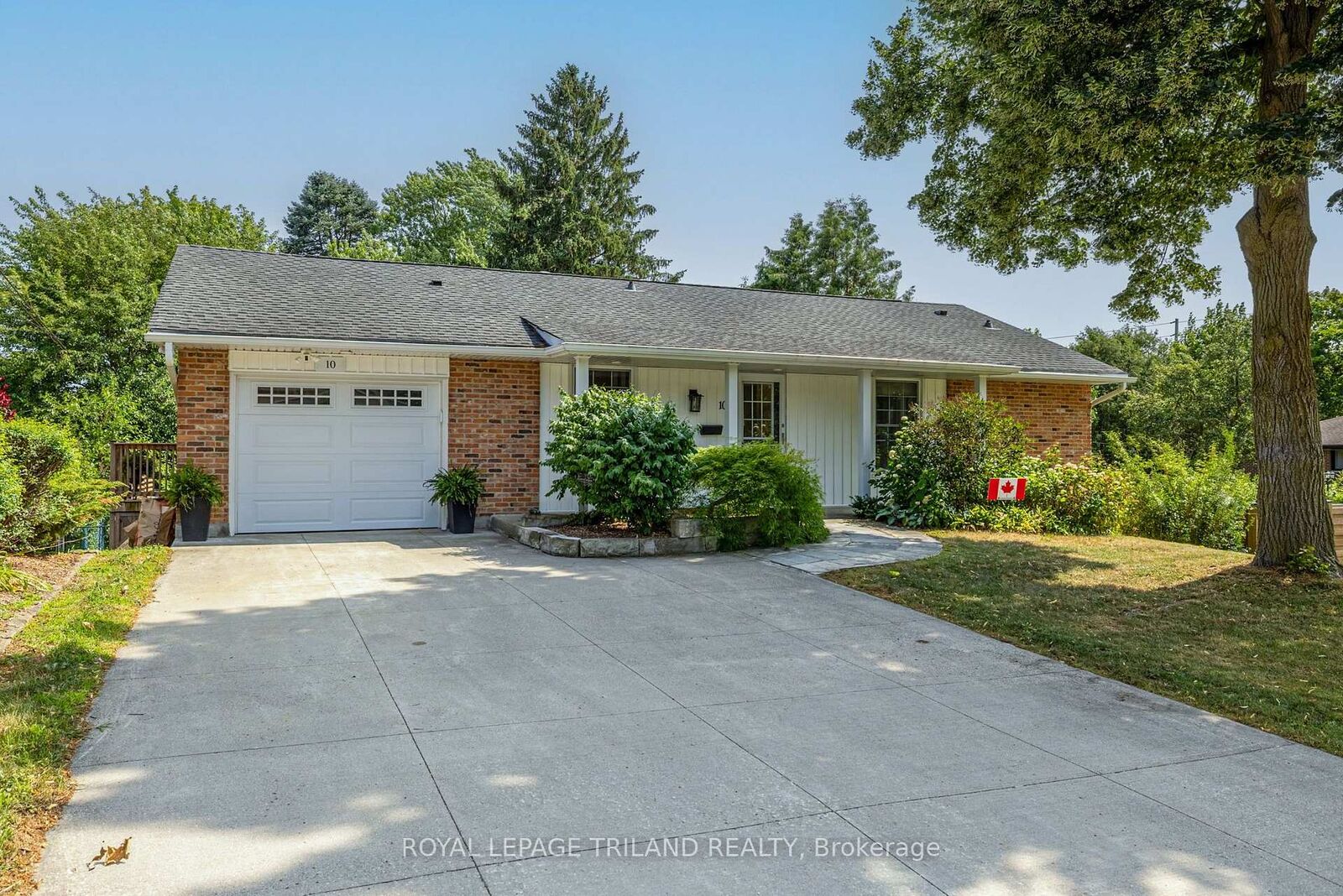 Property Photo:  10 Plymouth Avenue  ON N6H 3S9 