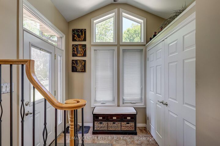 Property Photo: 4766 Sunset Road ON N5L 1J1