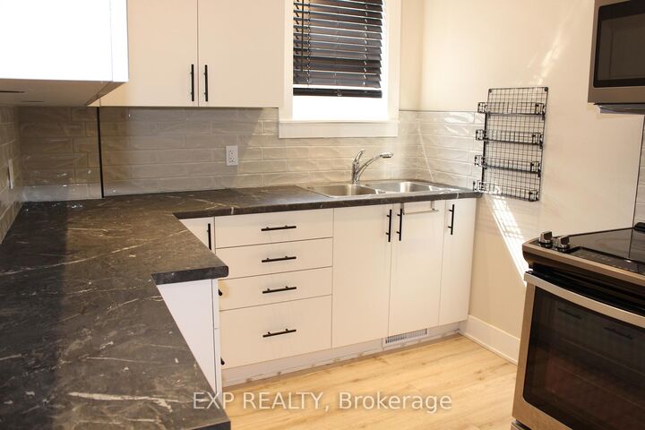 Property Photo: 9 Kent Street A ON K7A 1B5