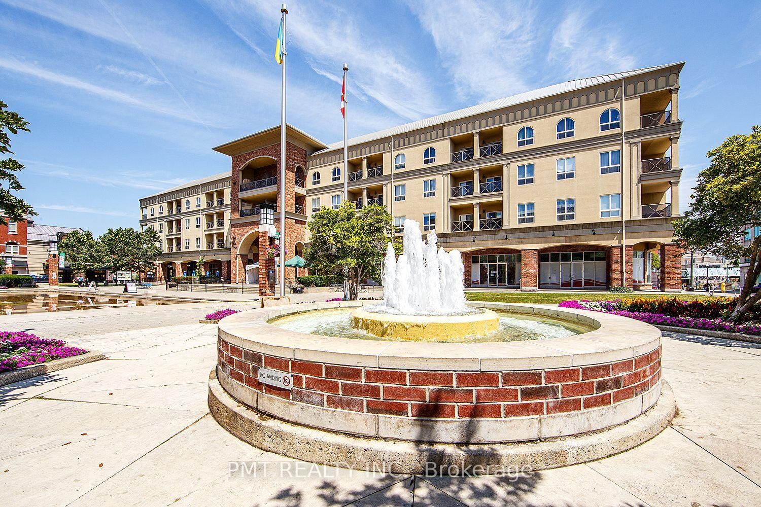 Property Photo:  150 Colborne Street 208  ON N3T 2G6 