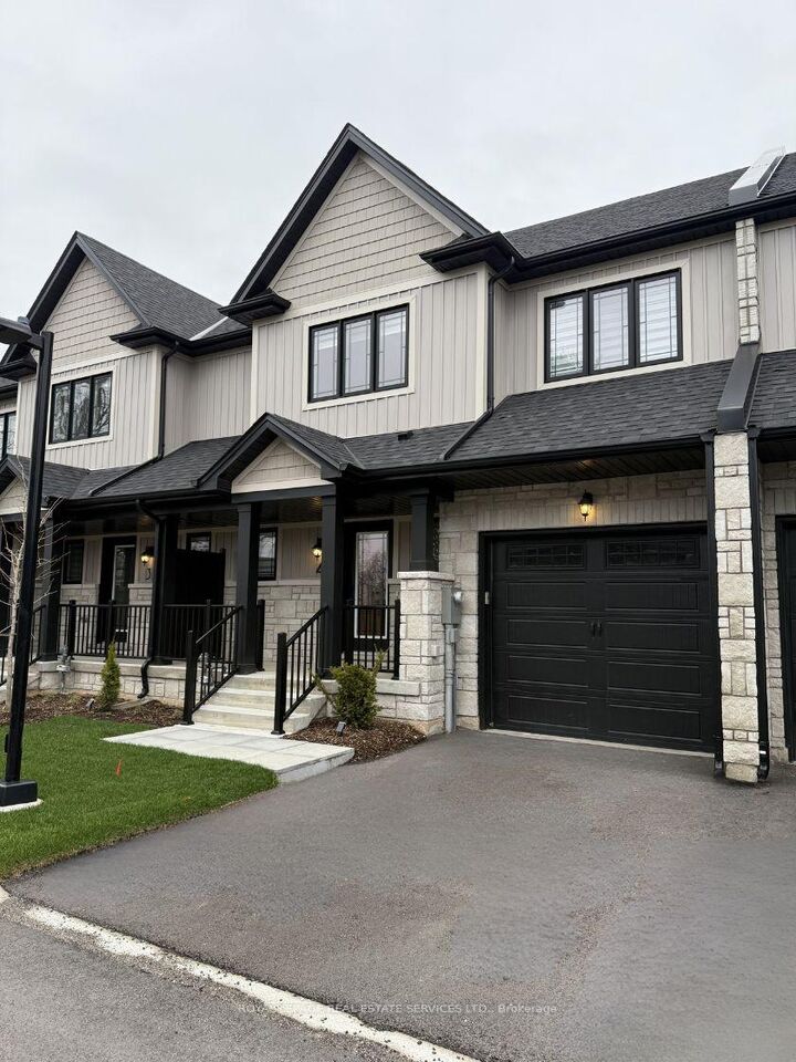Photo de la propriété:  6894 Garner Road 1  ON L2E 6S5 