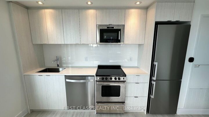 Property Photo:  10 Eva Road 2502  ON M9C 0B3 