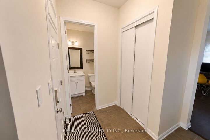 Property Photo:  296 Ruhl Drive  ON L9T 8C9 