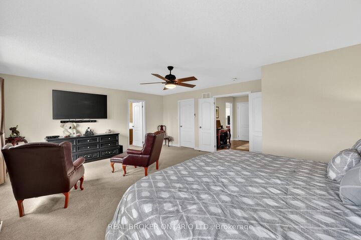 Property Photo: 50 Masters Crescent W ON L0K 1S0