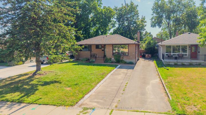 Property Photo: 163 Atkinson Boulevard ON N5W 4Z3